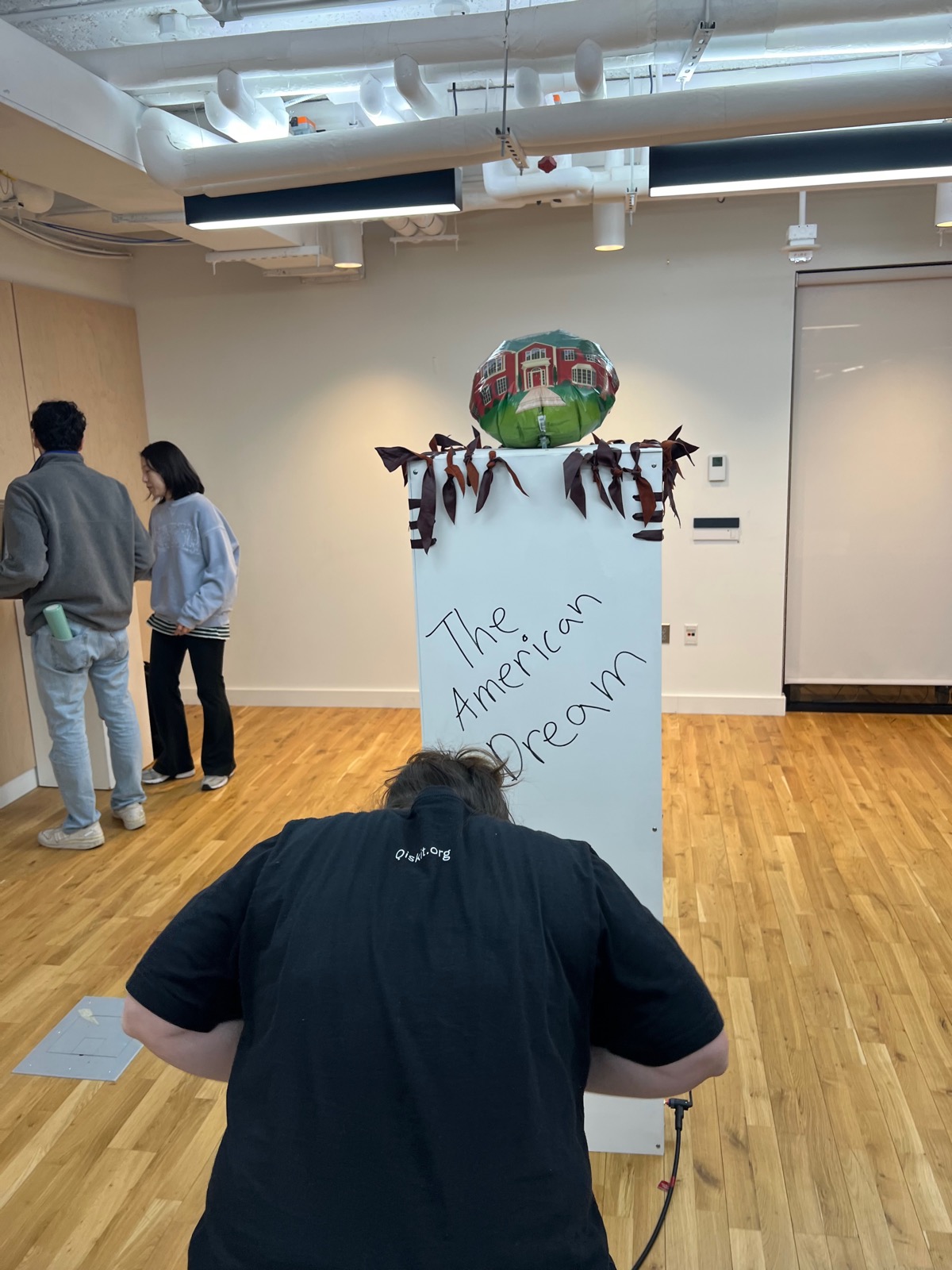 User using the piece