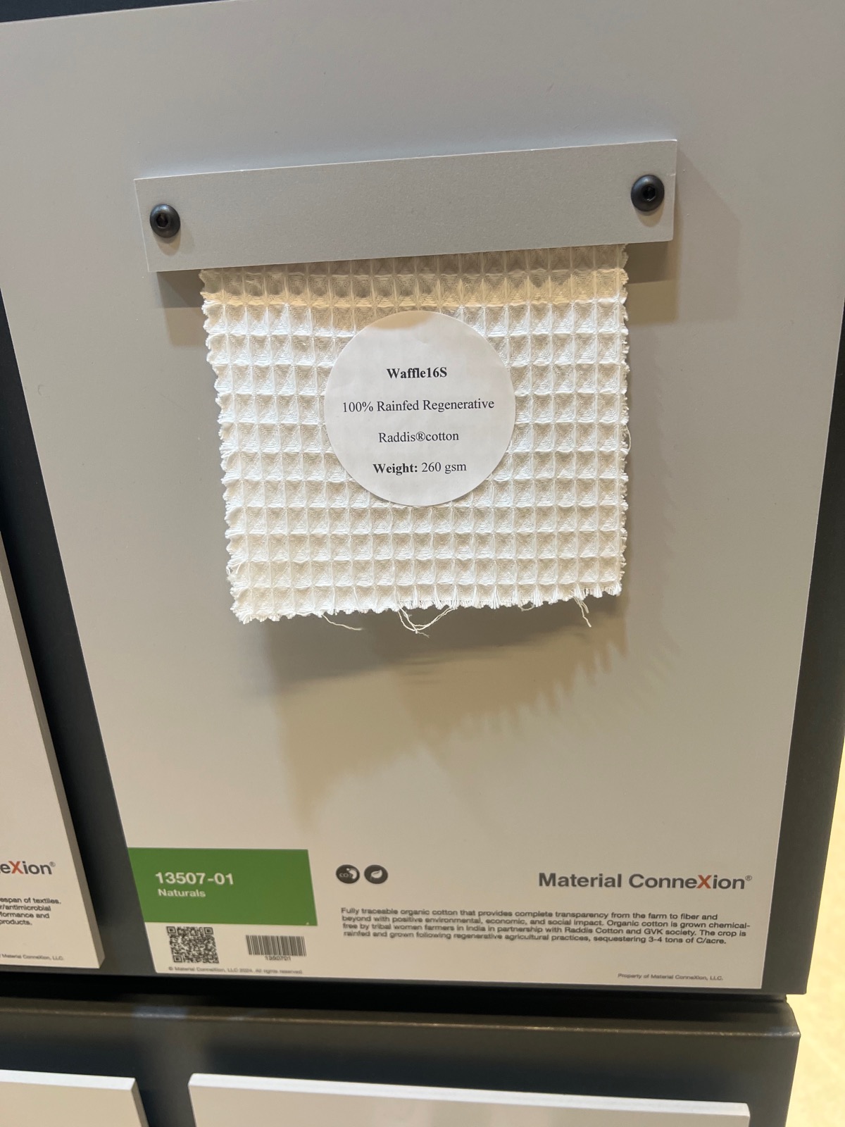 Material ConneXion library visit - 3